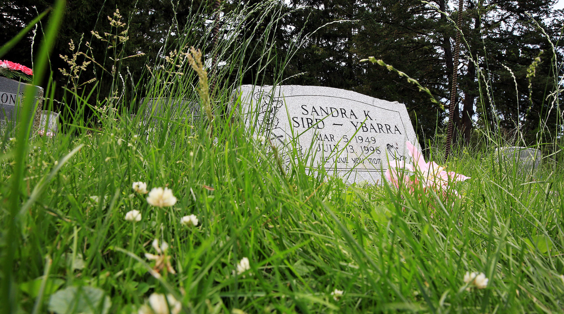Fairmount Cemetery 02